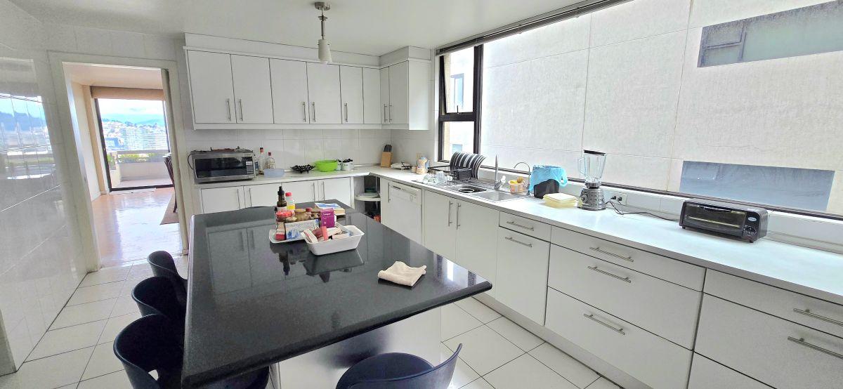Se Vende Departamento Sector Quito Tenis — imagen 4