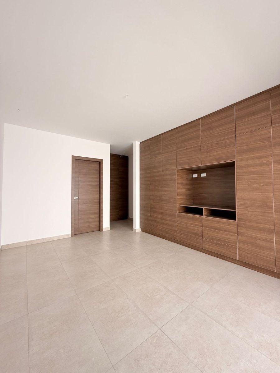 Departamento Moderno con Patio de Venta en San Juan Alto Cumbaya — imagen 4