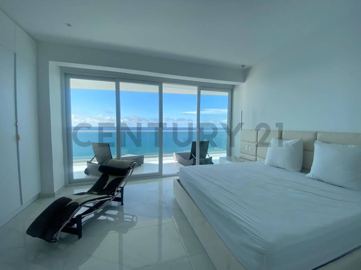Departamento de Lujo en Primera Línea de Mar en Manta, Manabí — imagen 4