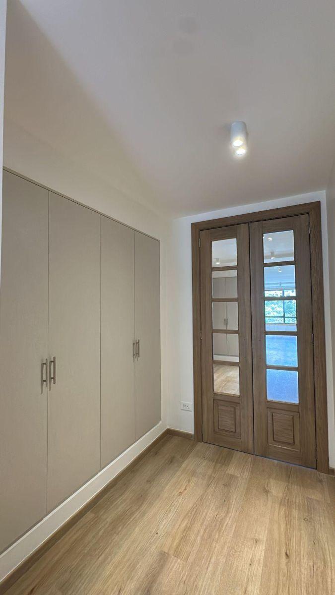 Departamento Remodelado en Venta 105 m², 2 Dorm., Parqueadero, Bodega Excelente Zona — imagen 5
