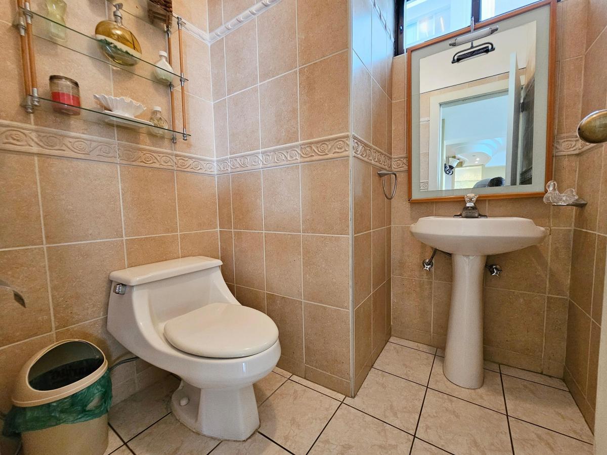 Vendo Lindo Departamento con Amplio Balcon Vista Al Mar en Salinas — imagen 3