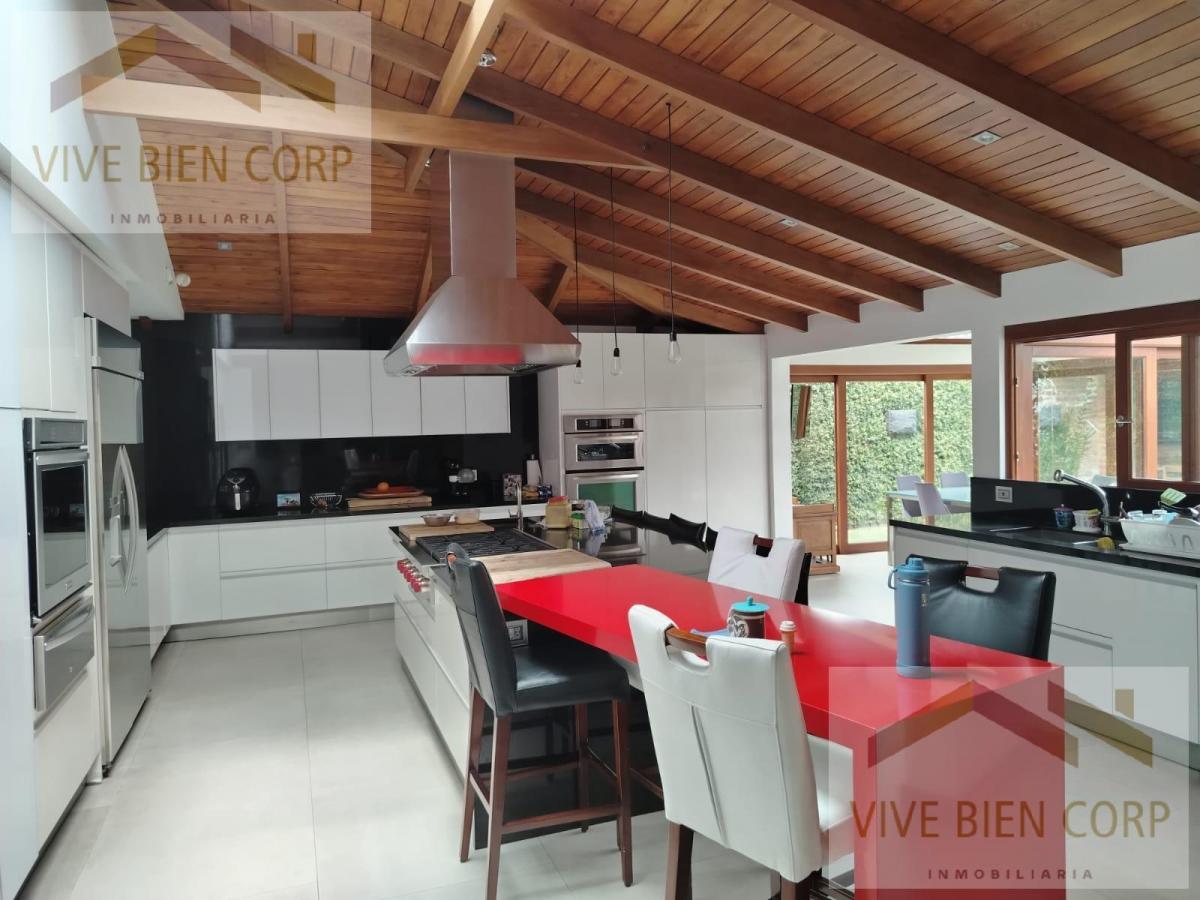 Residencia Exclusiva en Venta – Sector Jacaranda, Cumbayá — imagen 4