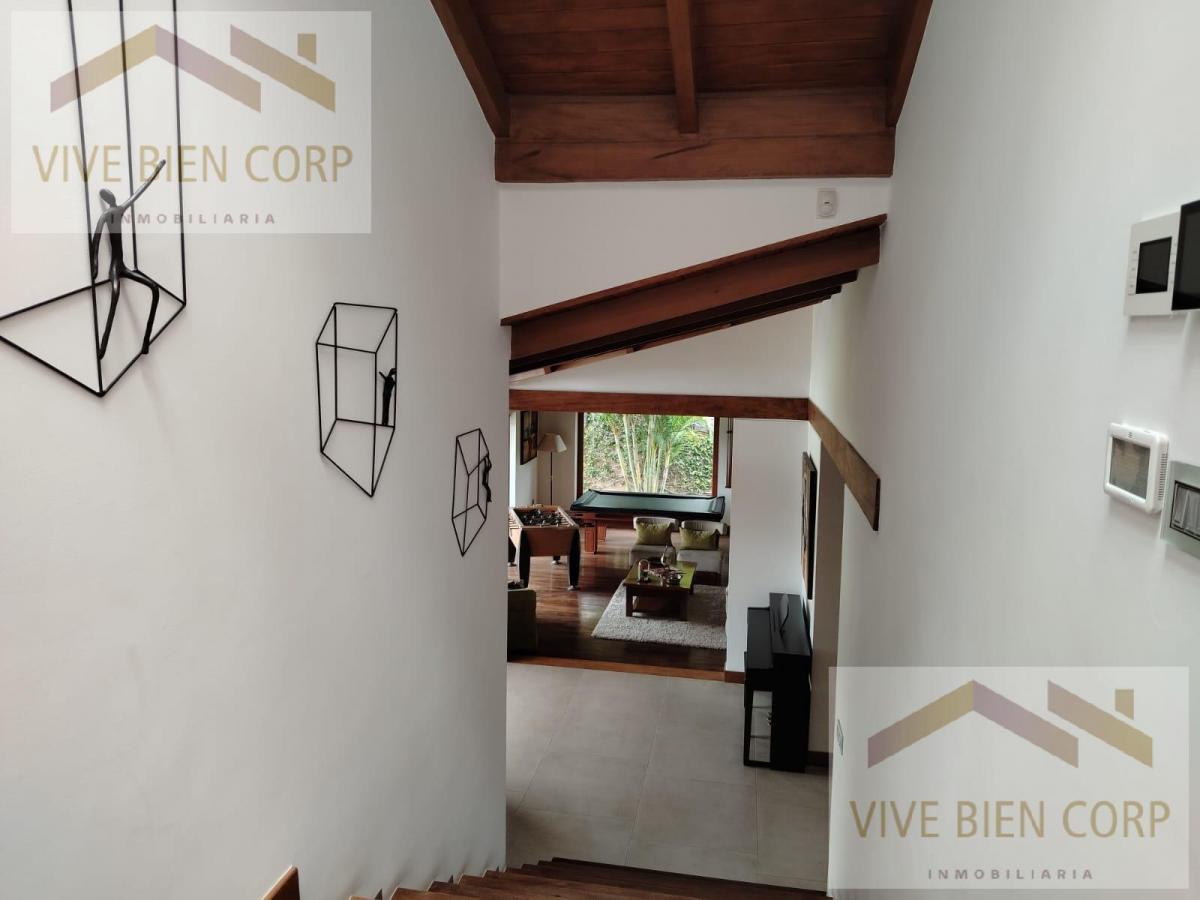 Residencia Exclusiva en Venta – Sector Jacaranda, Cumbayá — imagen 3