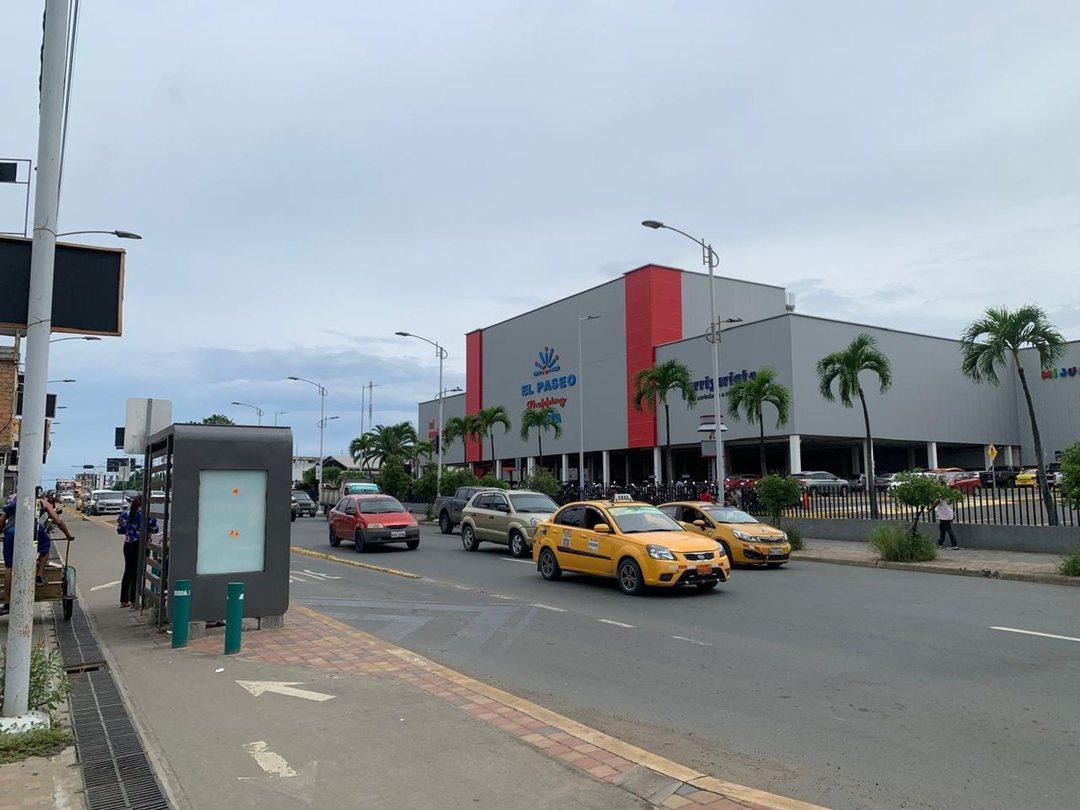 Terreno Comercial de Venta Manta 4 de Noviembre B/l, Manabí — imagen 3