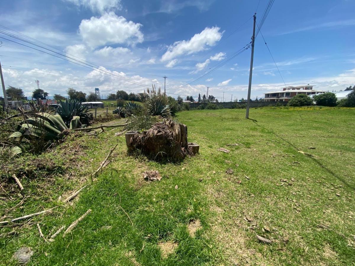 Lasso, en Venta Terreno 5700 m² Frente Aglomerados Cotopaxi, Cotopaxi — imagen 4