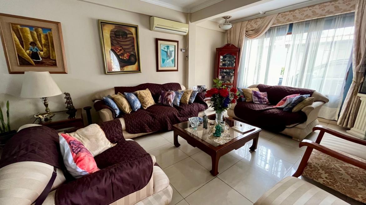 Casa en Venta, Miraflores – Guayaquil, Guayas — imagen 3