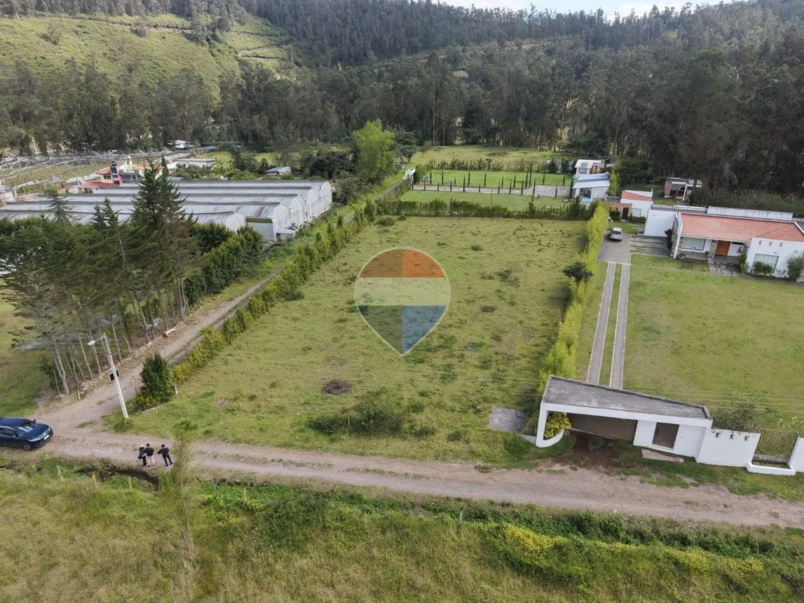 Terreno Plano en Venta! Sector Urbanizacion Privada El Rosal de Las Malvinas Ibarra, Imbabura — imagen 4
