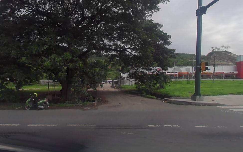 Oport. Vendo Terreno de 42800 m² en Km 13 Via a La Costa Junto Al Comisariato Em, Guayas — imagen 4