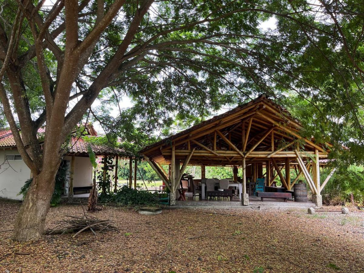 Vendo Terreno Que Incluye Hosteria Al Pie del Mar en Ayampe Ecuador, Manabí — imagen 4