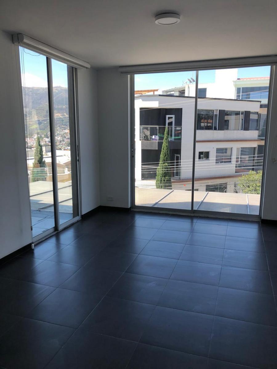 Vendo Depto 2 Dorm. Duplex Cumbaya — imagen 5