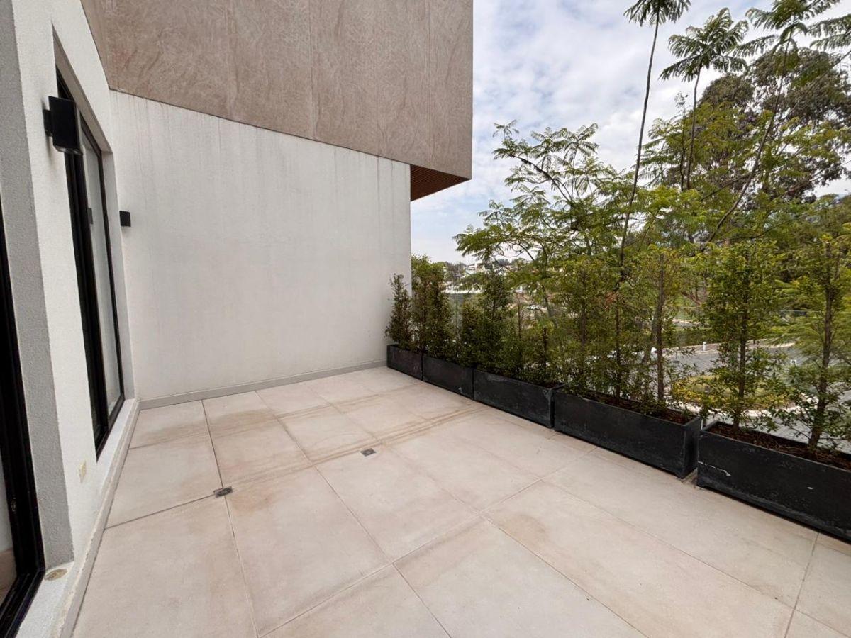 Vendo Departamento por Estrenar en Cumbayá — imagen 3