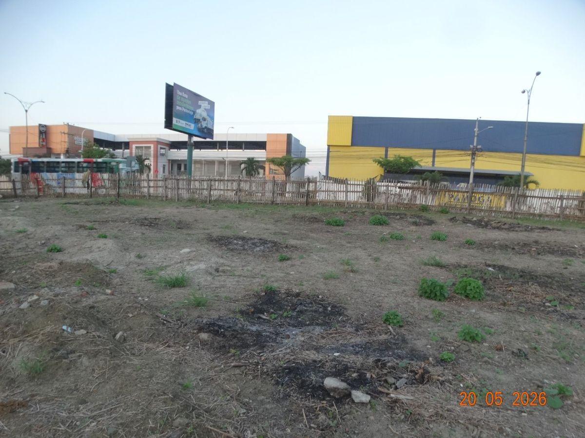 Terreno Comercial de Venta en Portoviejo, Manabí — imagen 4