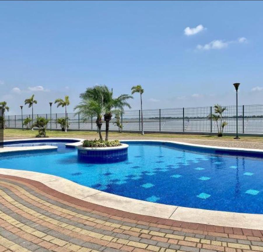 Isla Mocolí Terreno en Venta, Guayas — imagen 4