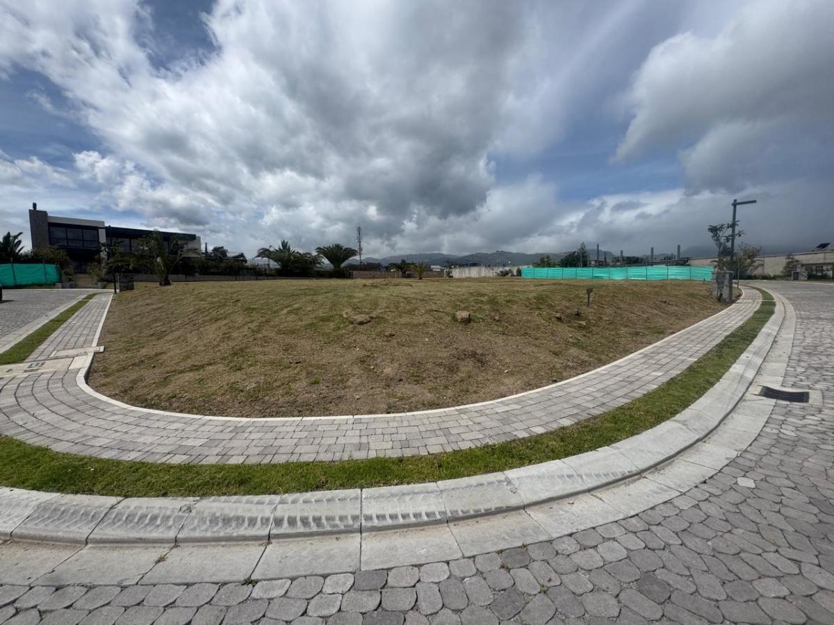 Terreno en Puembo — imagen 3