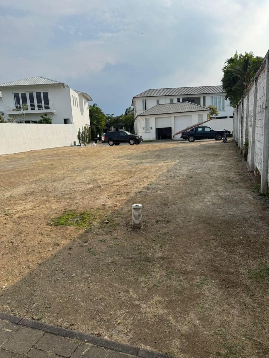 Terreno 600 m Medianero en Plaza Lagos Excelente Ubicacion, Guayas — imagen 5