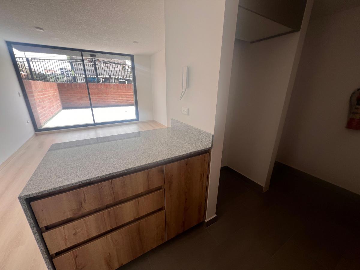 Departamento de 3 Dorm. con Patio en Amagasi del Inca — imagen 4