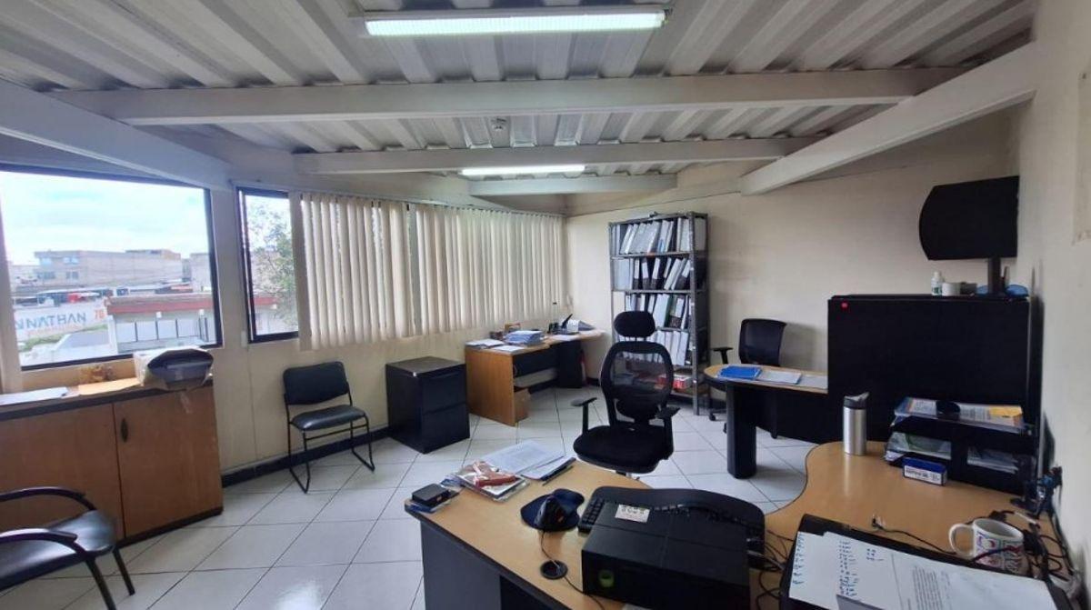 Venta Edificio Sector Guamani — imagen 3