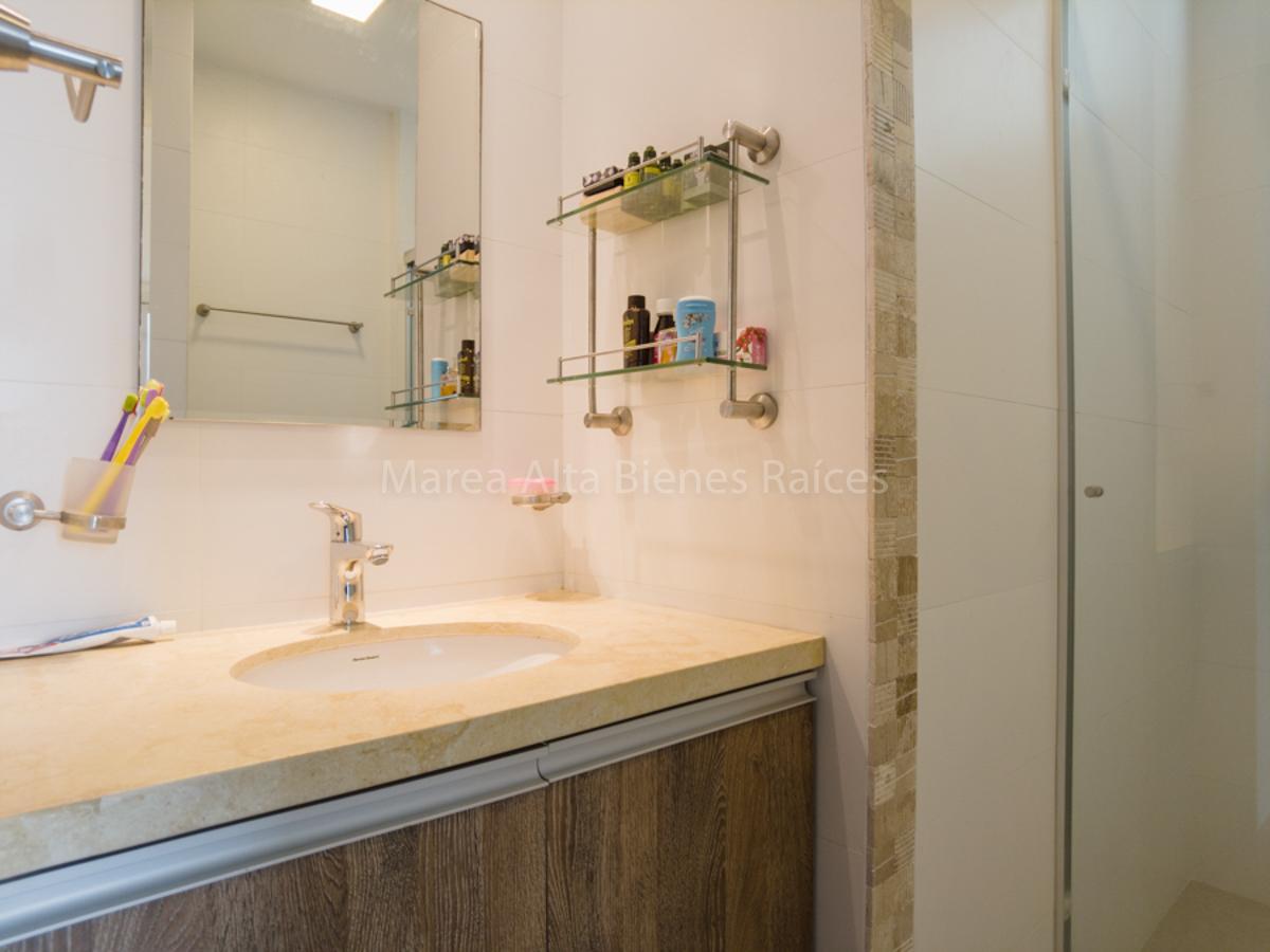 Departamento de Lujo en Venta Al Pie de La Playa en San Lorenzo, Salinas — imagen 3