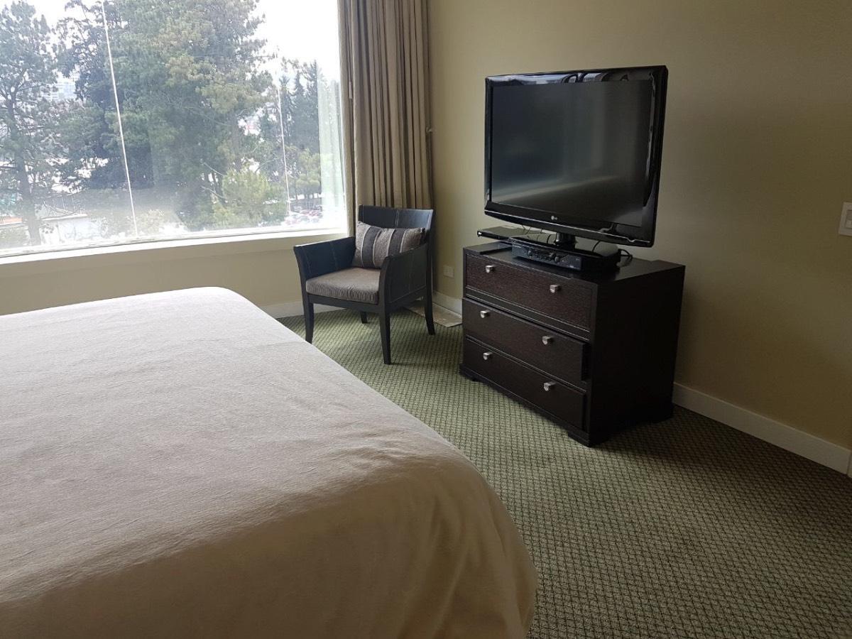 Vendo Departamento Full Amoblado Dos Dorm. - Sector Marriott — imagen 5