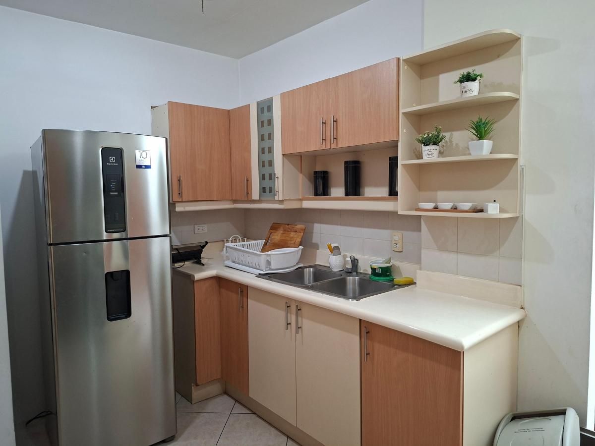 Vendo Dpto en Bosques de Castilla, Guayas — imagen 4