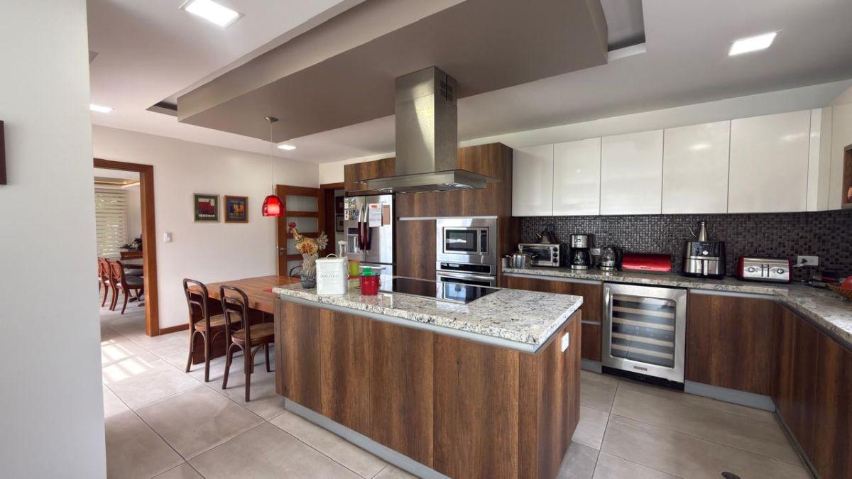 Casa de Venta, Urbanización de Lujo, Sector Hilacril, Tumbaco — imagen 5
