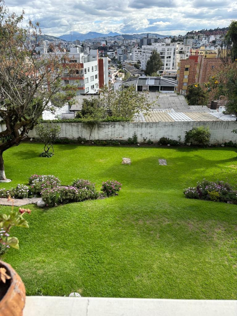 Vendo Terreno con Hermosa Vista en El Quito Tenis — imagen 5