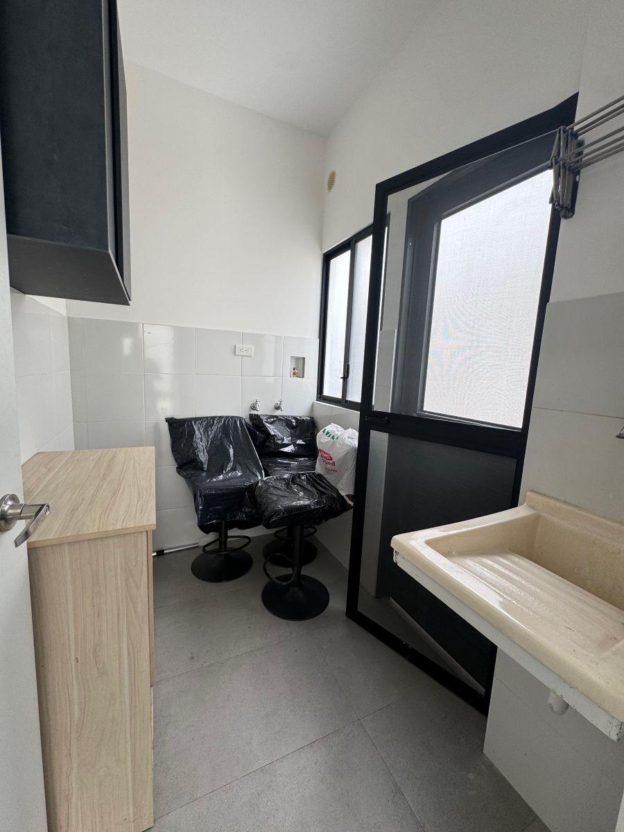 7295. Urb. Ciudad Celeste - Samborondon Km9, Vendo Casa 3 Dorm. $255.000. Guayas — imagen 3