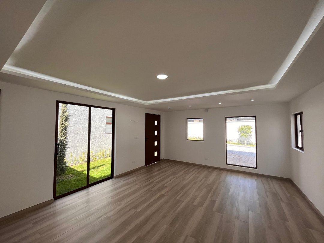 Casas por Estrenar en Venta Valle Los Chillos 194 m — imagen 4