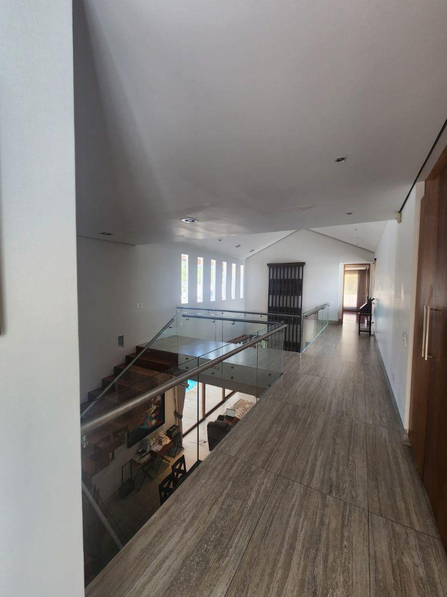 Lujosa Casa de Venta en Cumbaya Urbanizacion Colegio Menor — imagen 5