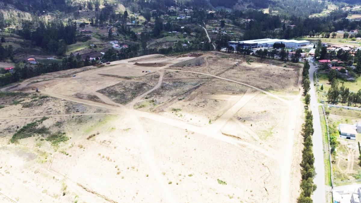 Vendo Terrenos Industriales en Cuenca, Azuay — imagen 8