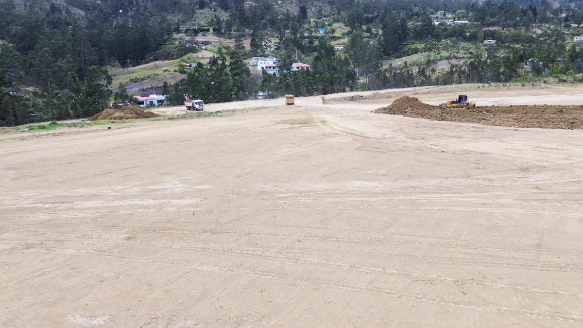 Vendo Terrenos Industriales en Cuenca, Azuay — imagen 4