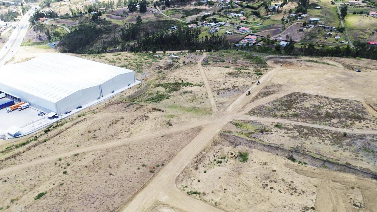 Vendo Terrenos Industriales en Cuenca, Azuay — imagen 3