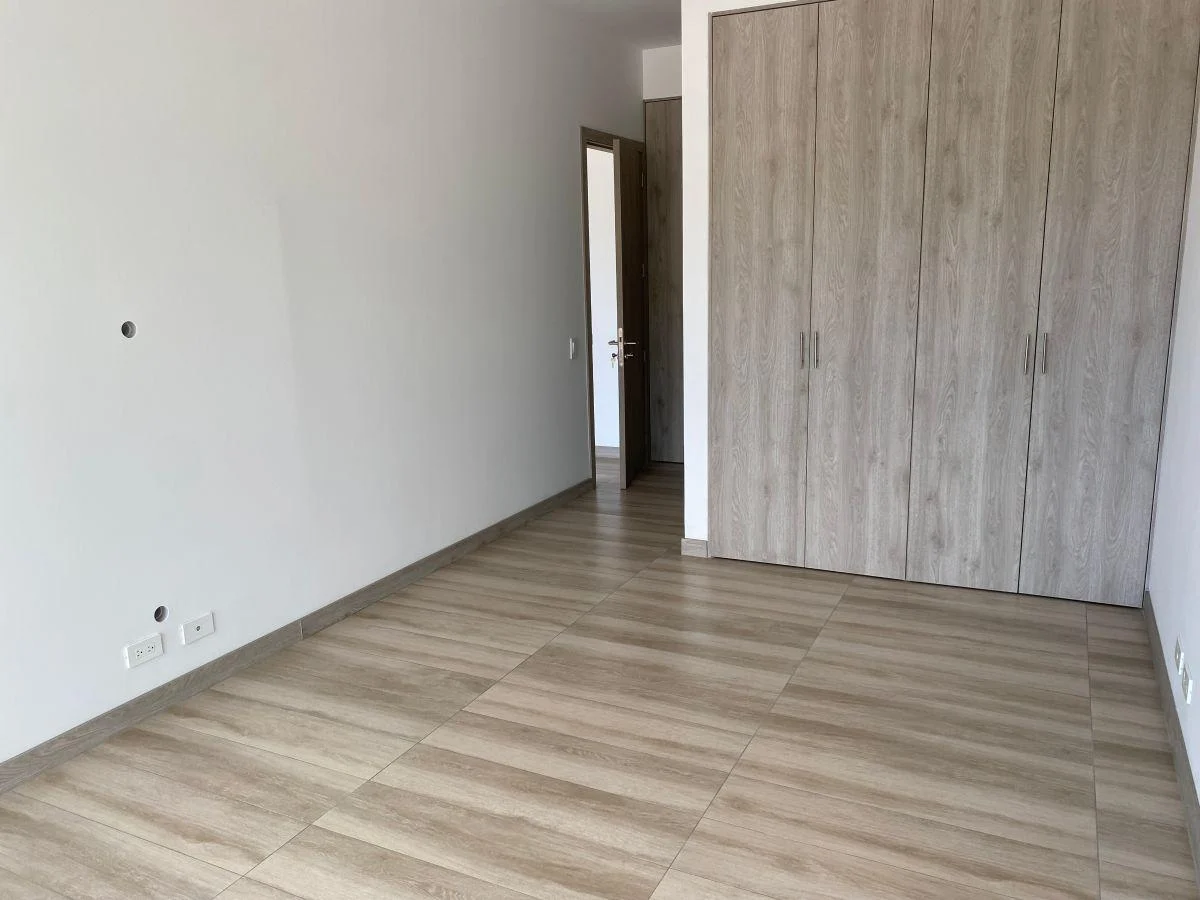 Departamento de Venta Dos Dorm. Tumbaco — imagen 4