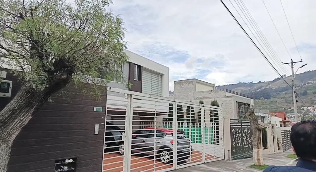 Terreno en Venta en Urbanización Exclusiva en Ficoa, Tungurahua — imagen 3