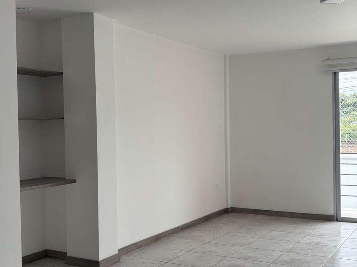 Venta Departamentos de 2 Dorm. en Tumbaco Conjunto Santa Alegría — imagen 5