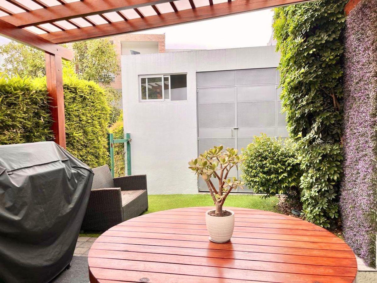 Hermosa Casa Esquinera en Venta Dentro de Conjunto con Piscina — imagen 5