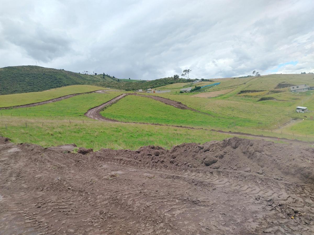 Terrenos en Venta, Tenerias Norte de Quito — imagen 3