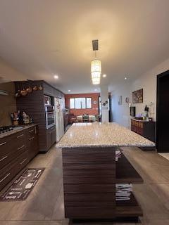 Departamento de 3 Habitaciones en Venta, Azuay — imagen 4