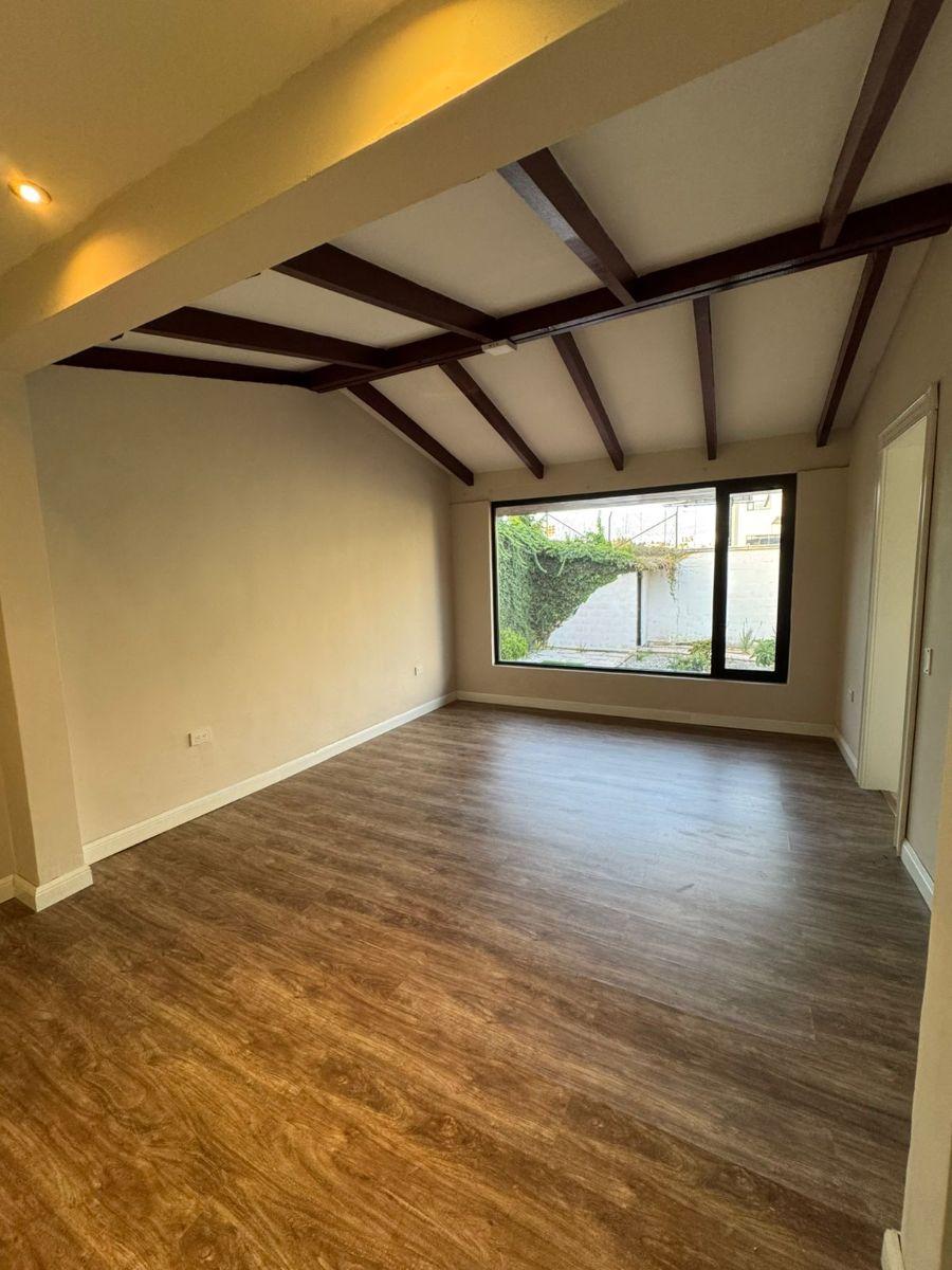 Cumbayá 2 Propiedades Para Inversión 1.047,20 m² y 626 m² Av Guayasamín Para Showroom, Locales — imagen 4