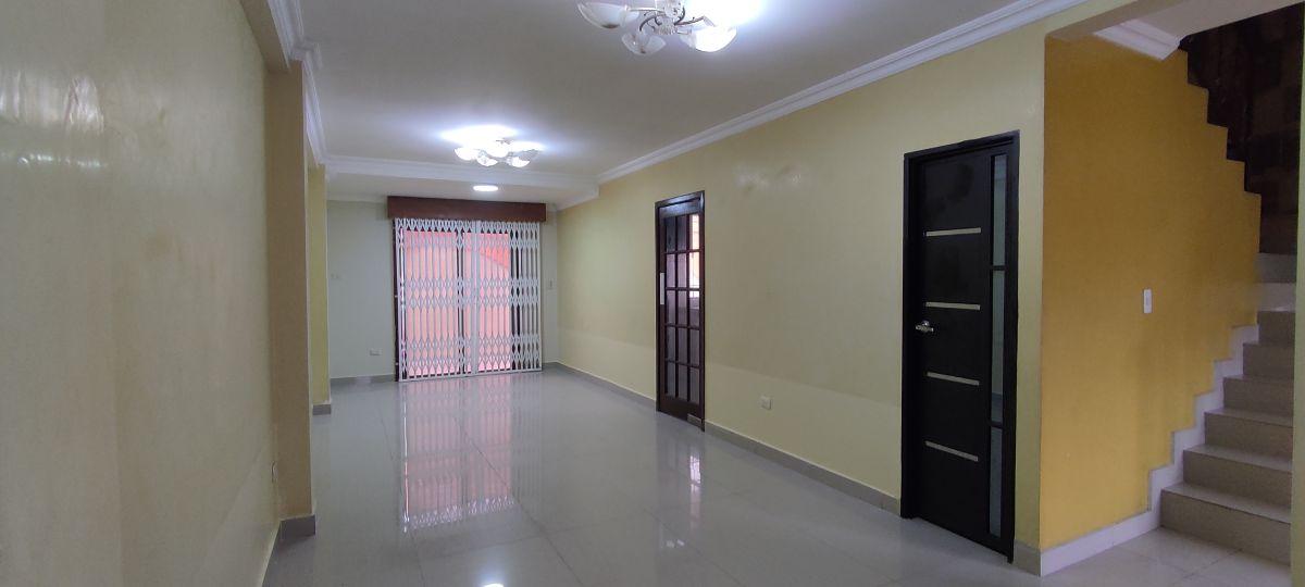 Venta Casa en La Urb. La Joya Etapa Rubí, Guayas — imagen 5