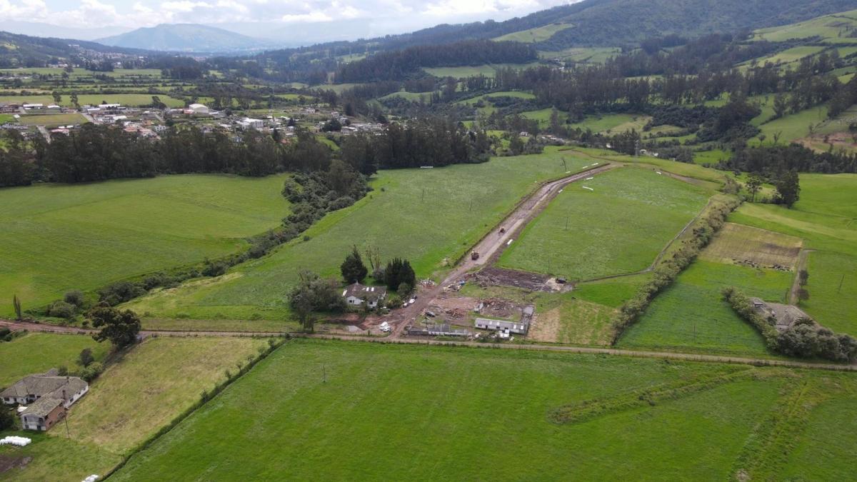 Vendo Terrenos Para Industrias en Tambillo — imagen 3