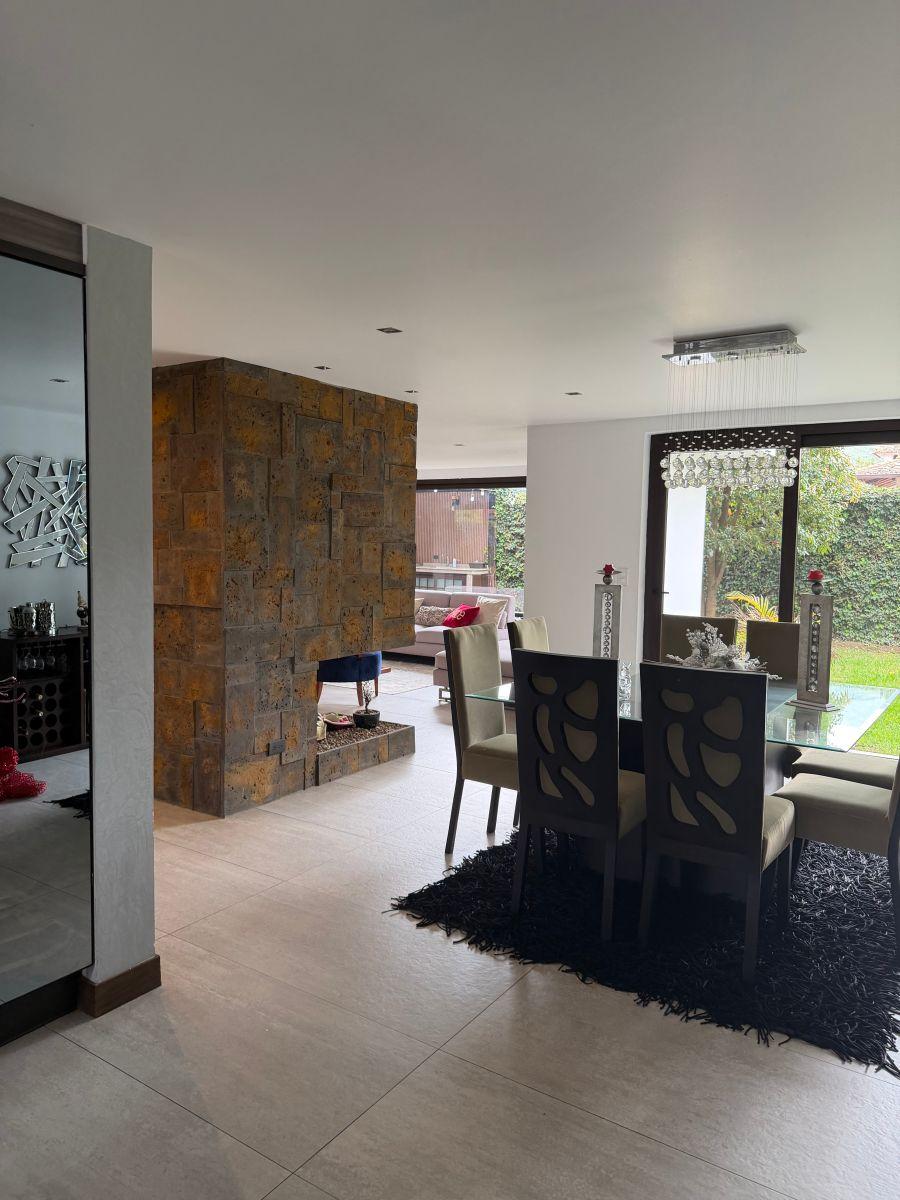 Venta Casa Amplia con Vista en Lumbisi — imagen 4