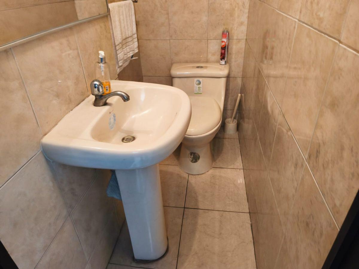 Venta de Casa Rentera en La Alborada Et 11, Guayas — imagen 4