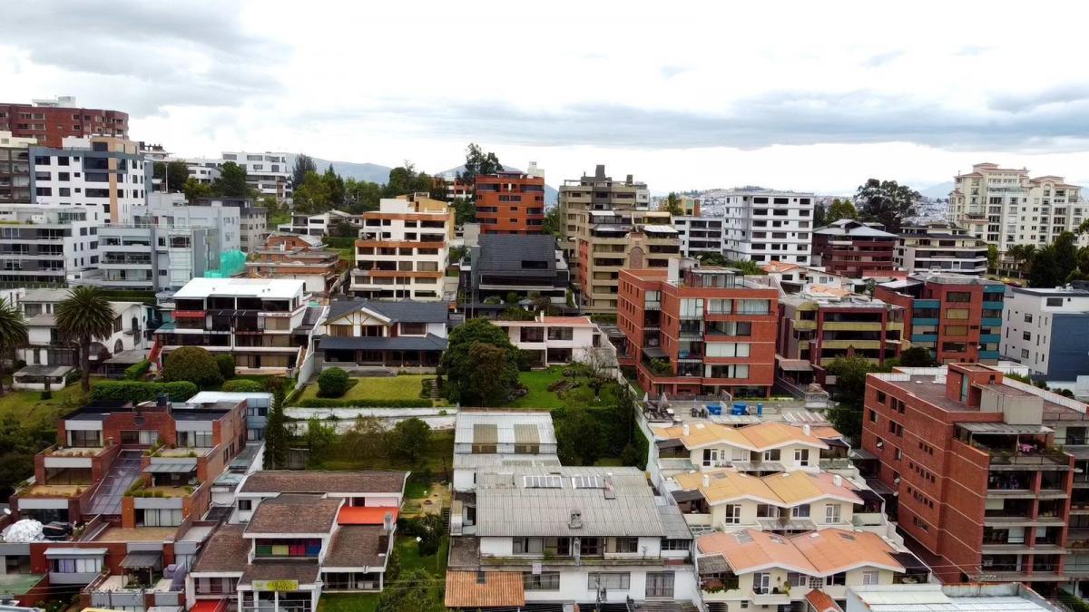 Terreno de Venta en El Quito Tenis Charles Darwin y Alcabalas — imagen 3
