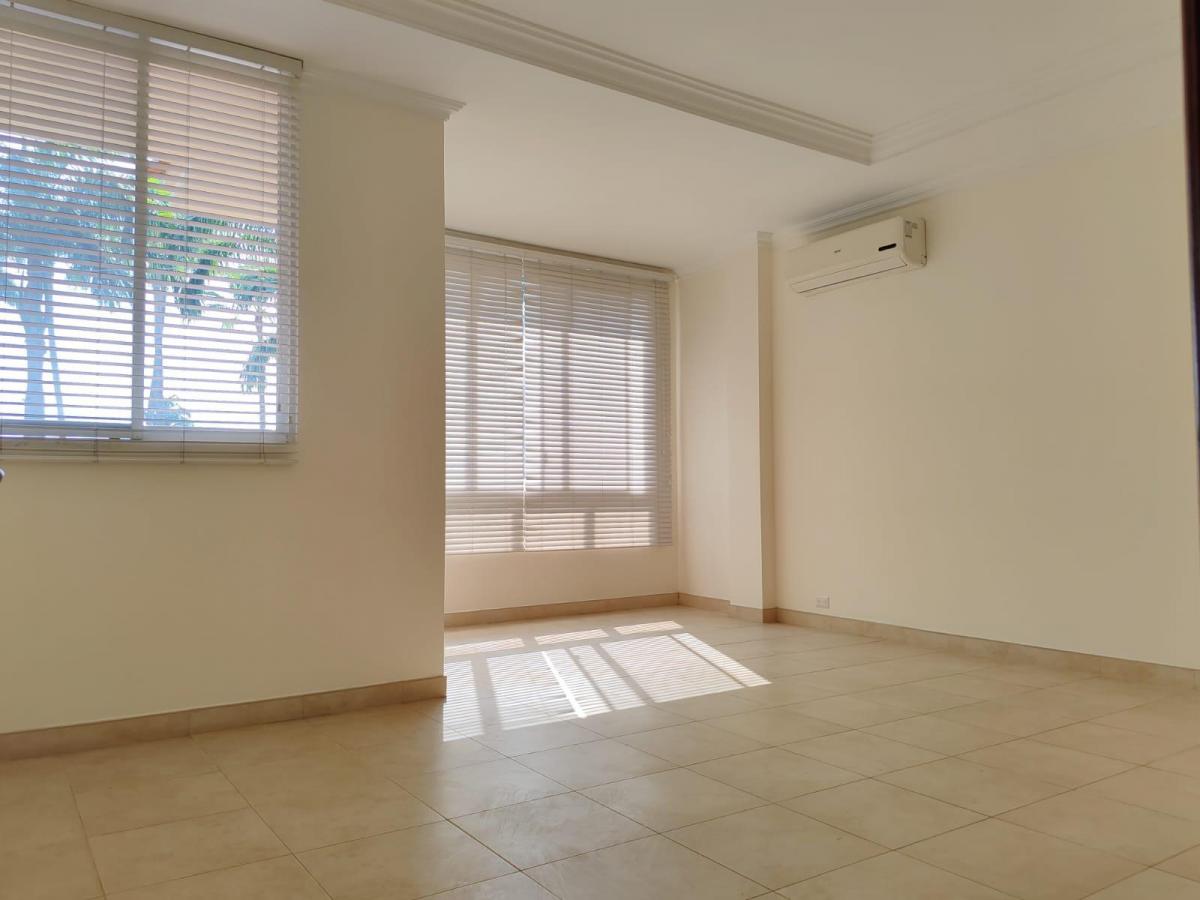Se Alquila Casa Al Pie del Río en Exclusiva Urbanización - Samborondón (W. P), Guayas — imagen 3
