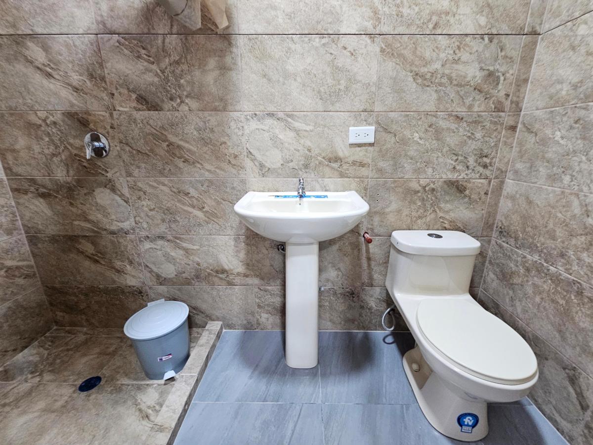 Vendo Linda Casa Moderna de Estreno con 300 m² de Terreno en Salinas — imagen 3