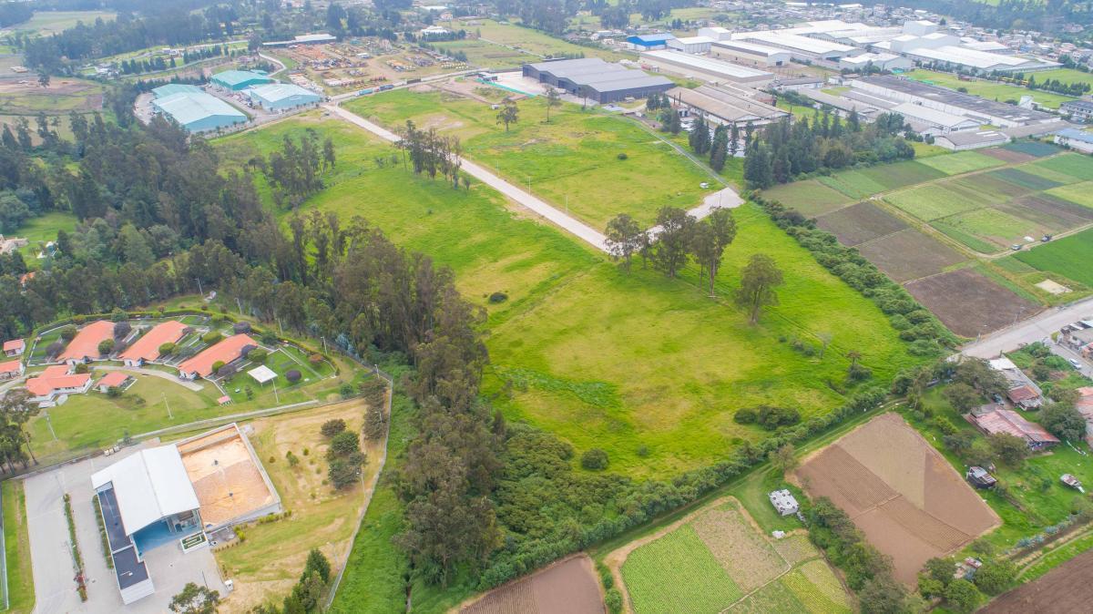 Terreno Industrial en Pifo de Venta / Mediano Impacto / Tababela — imagen 3