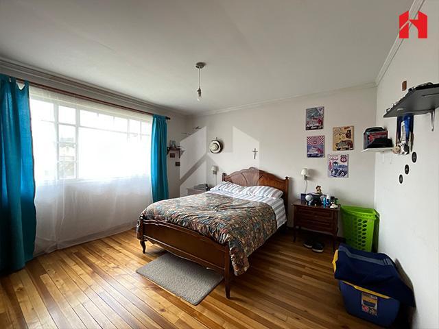 Vendo Amplia Casa en Cuenca Sector Entrada a Baños (Cv3931), Azuay — imagen 3