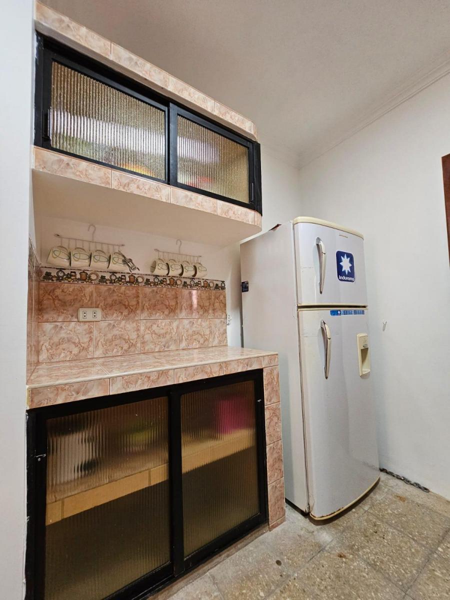 Vendo Espectacular Casa Muy Amplia con Suites y Piscina en Puerta del Sol 1 — imagen 4
