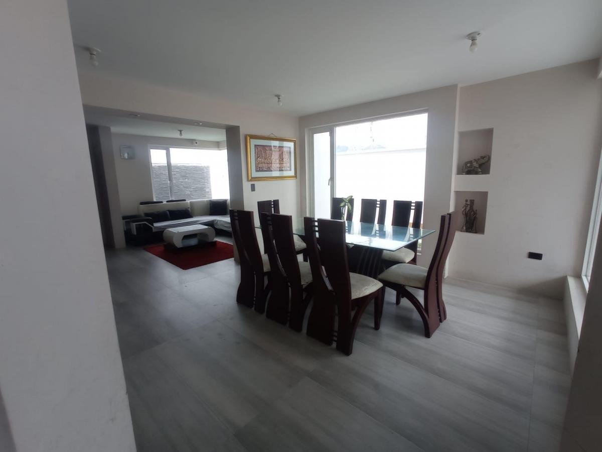 Casa con 288 m² y 3 Dorm. en Venta en Atuntaqui, Imbabura — imagen 5